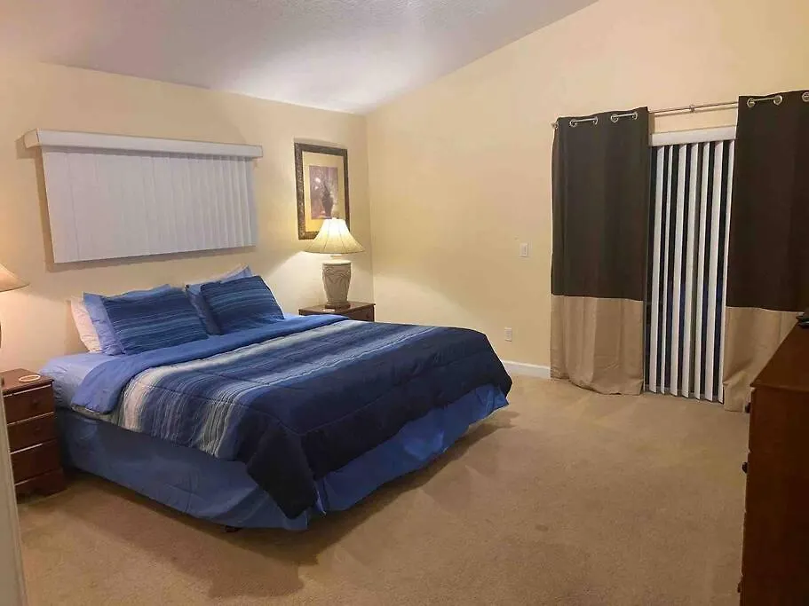 3 Bedroom Villa With Pool And Game Room Davenport Holiday home